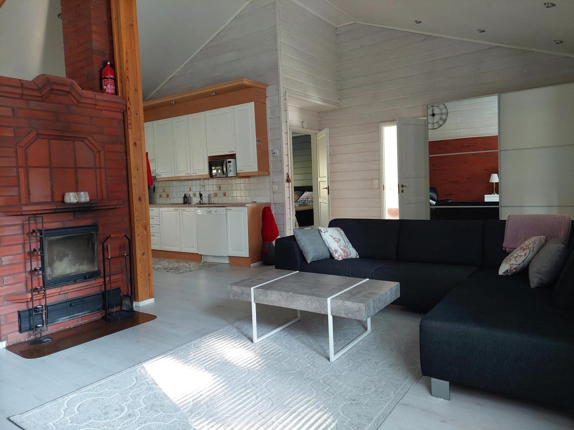 רובניימי Villa Waeltti מראה חיצוני תמונה
